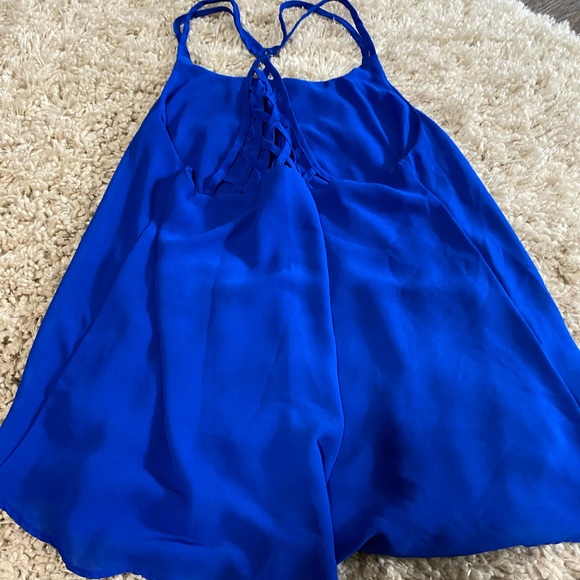 Neon blue tank - Picture 2 of 2